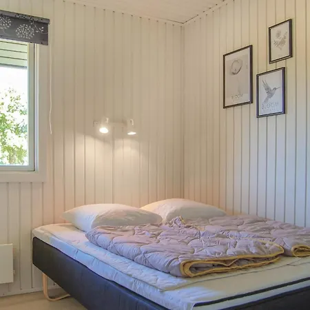 Holiday home 3 Bedroom Pet Friendly In Hejls